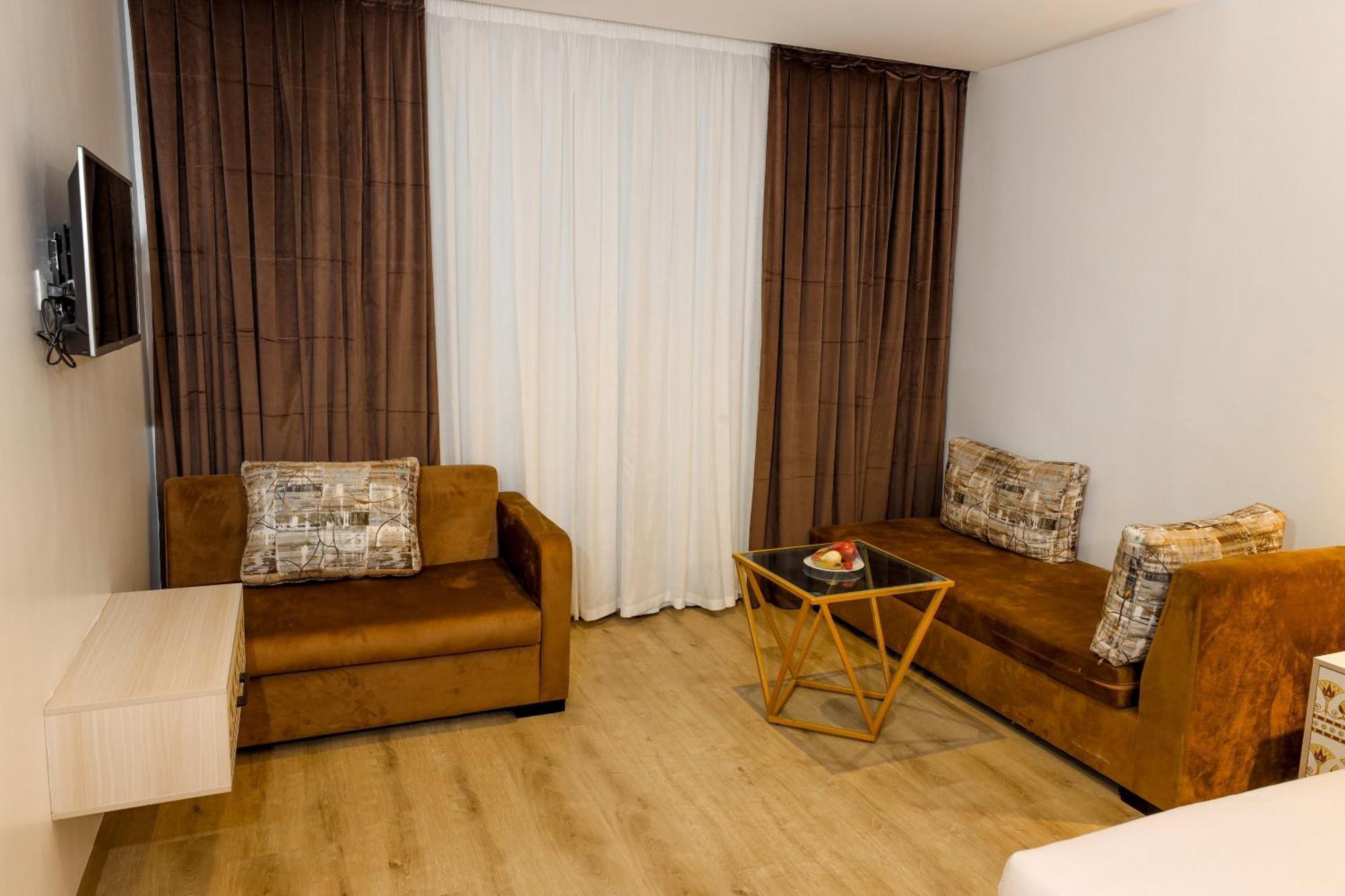 Sultan Pyramids View Inn Kafret el-Gabal Esterno foto